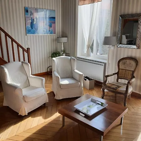 Apart Au Standing - Ambiance Cosy - Dans Un Immeuble De Prestige Du 19eme Siecle - Terrasse Au Rdc - Parking