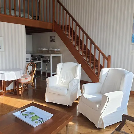 Apart Au Standing - Ambiance Cosy - Dans Un Immeuble De Prestige Du 19eme Siecle - Terrasse Au Rdc - Parking